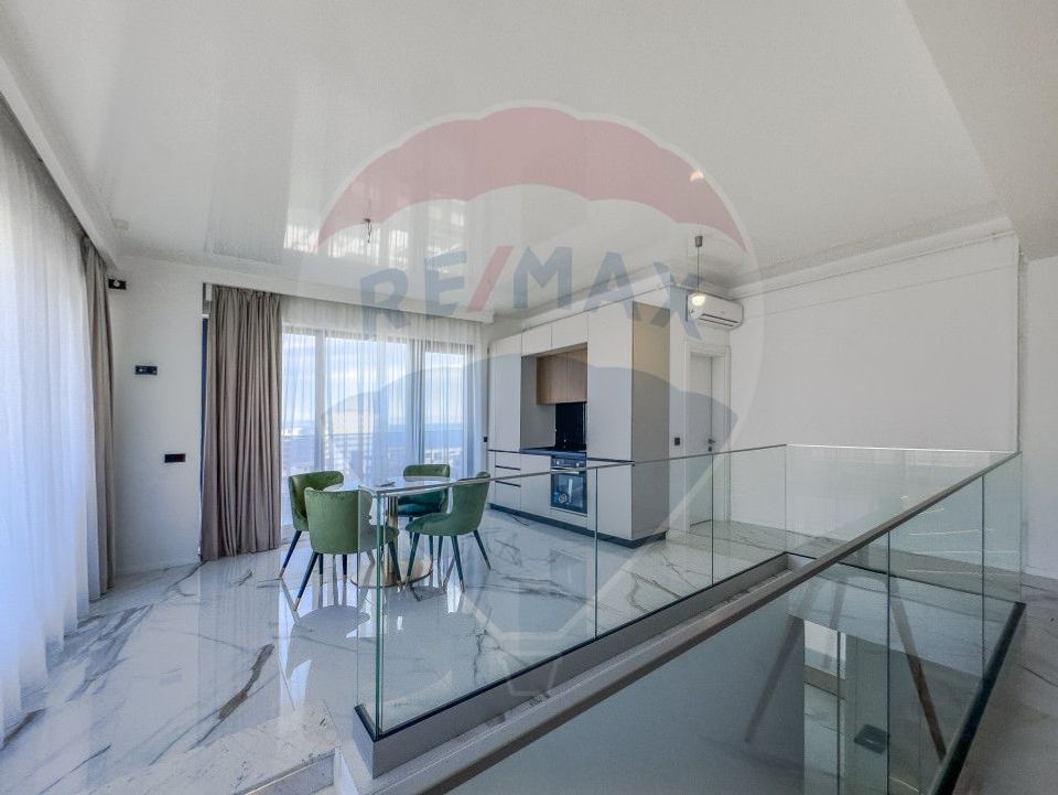 Duplex cu 2 camere de vânzare Mamaia Nord | Vedere la mare