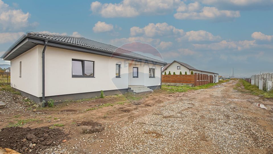 4 room House / Villa for sale