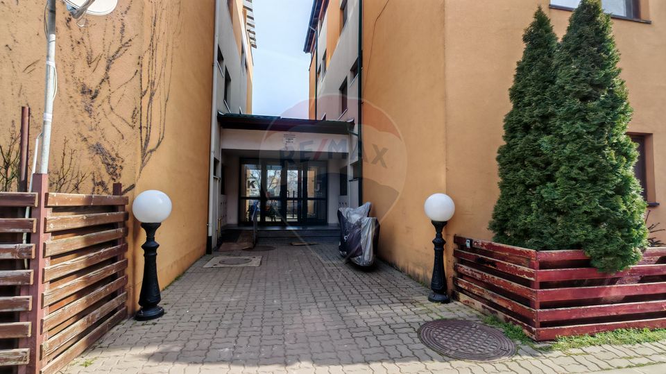 Apartament de inchiriat cu 2 camere si curte I Otopeni