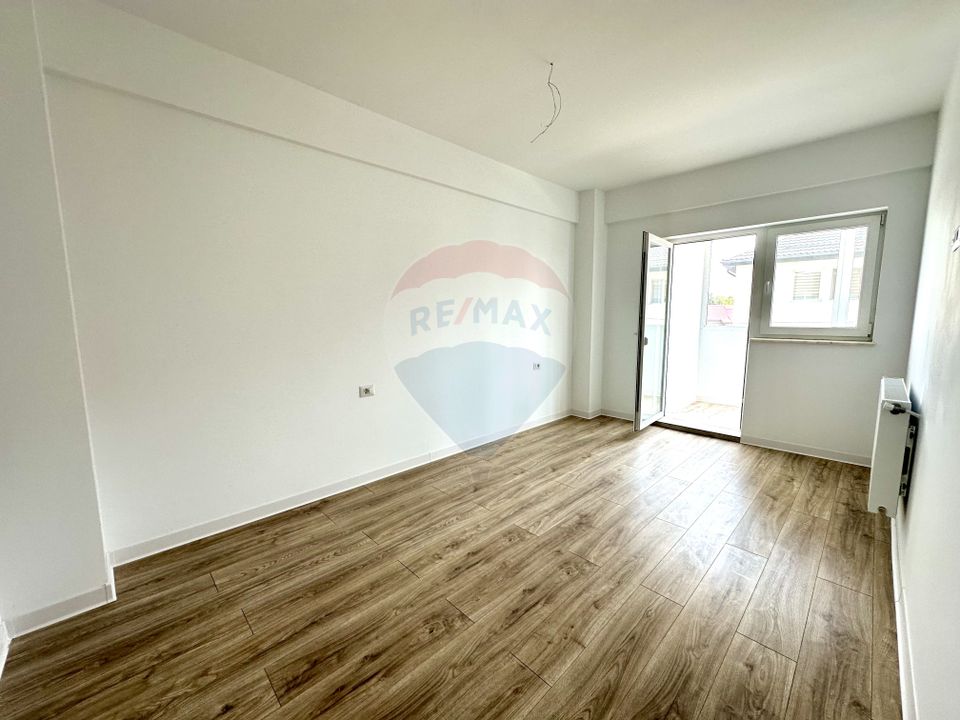 2 room Apartment for sale, Est area