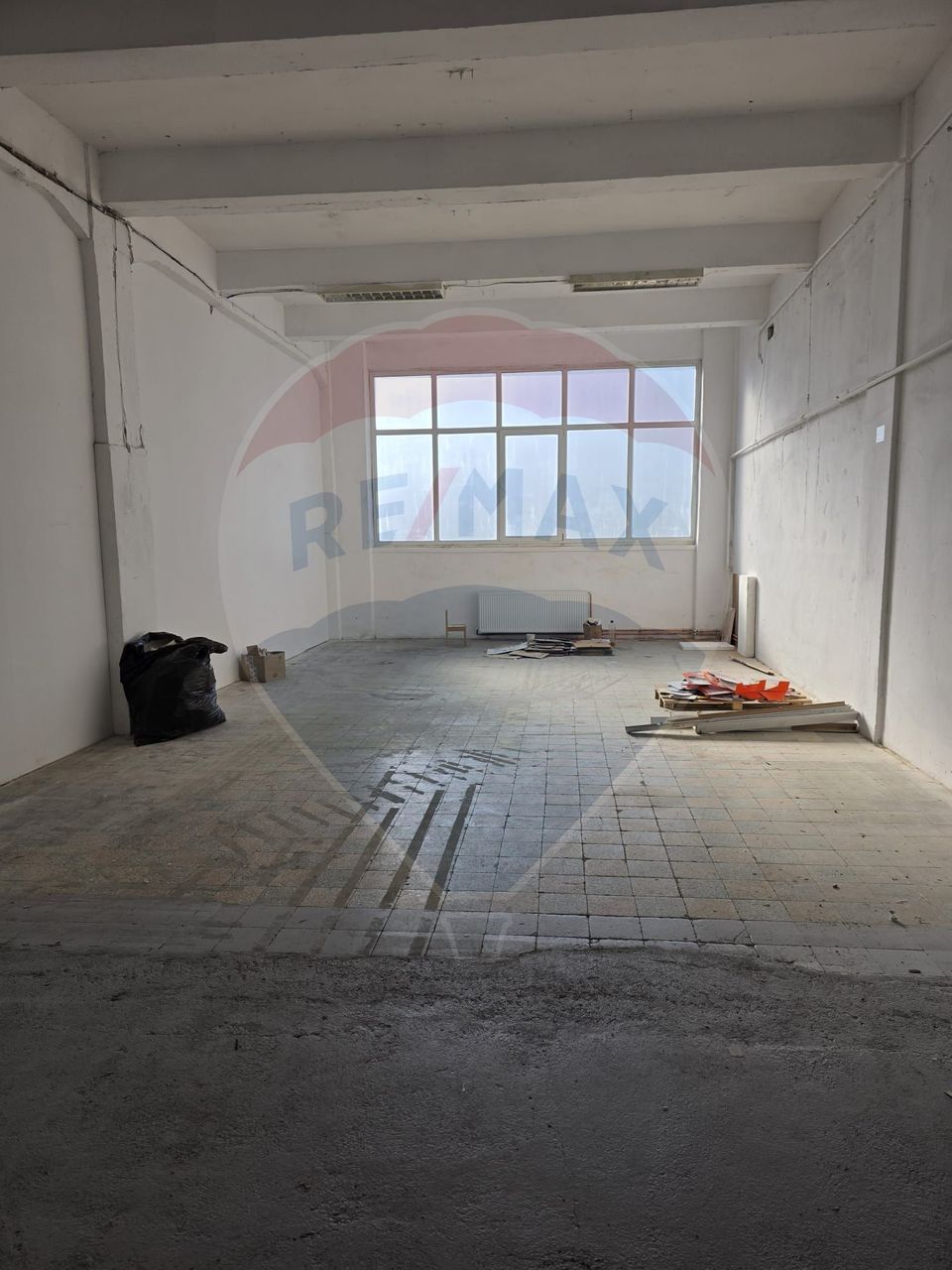 Spatii multifunctionale 96 /202/288 mp Baicului platforma industriala