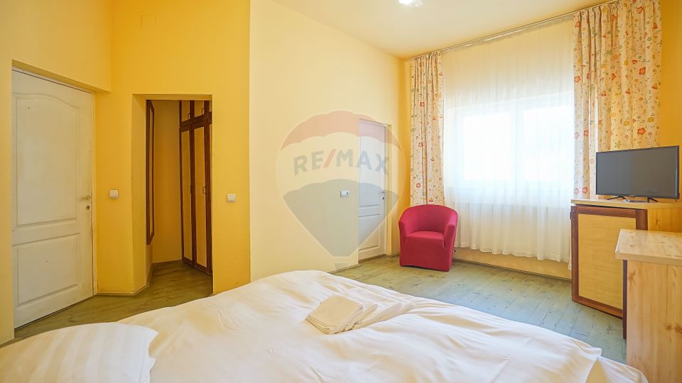 Pensiune de Vanzare in Moieciu de Sus | Comision 0%