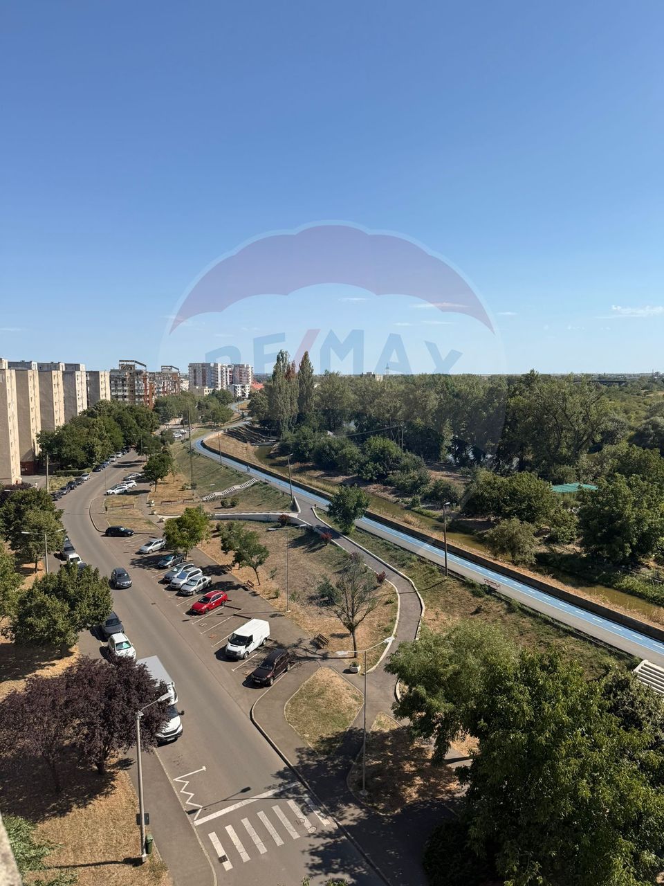 4 room Apartment for rent, Malul Muresului area