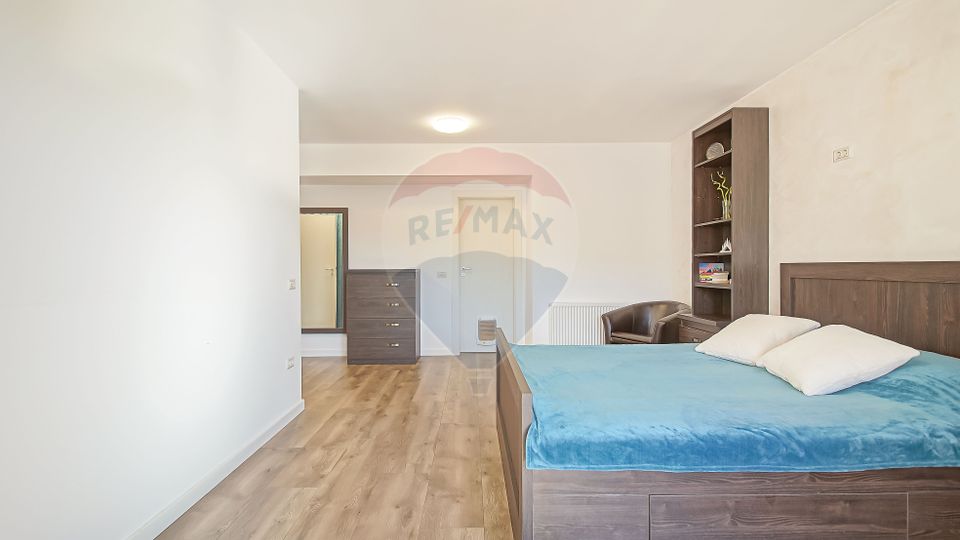 5 room Apartment for sale, Noua area