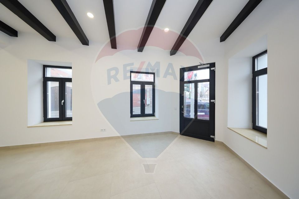 260sq.m Commercial Space for sale, Brasovul Vechi area