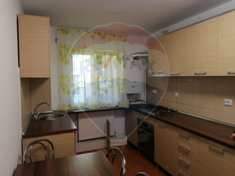 Apartament cu 3 camere de inchiriat in Manastur