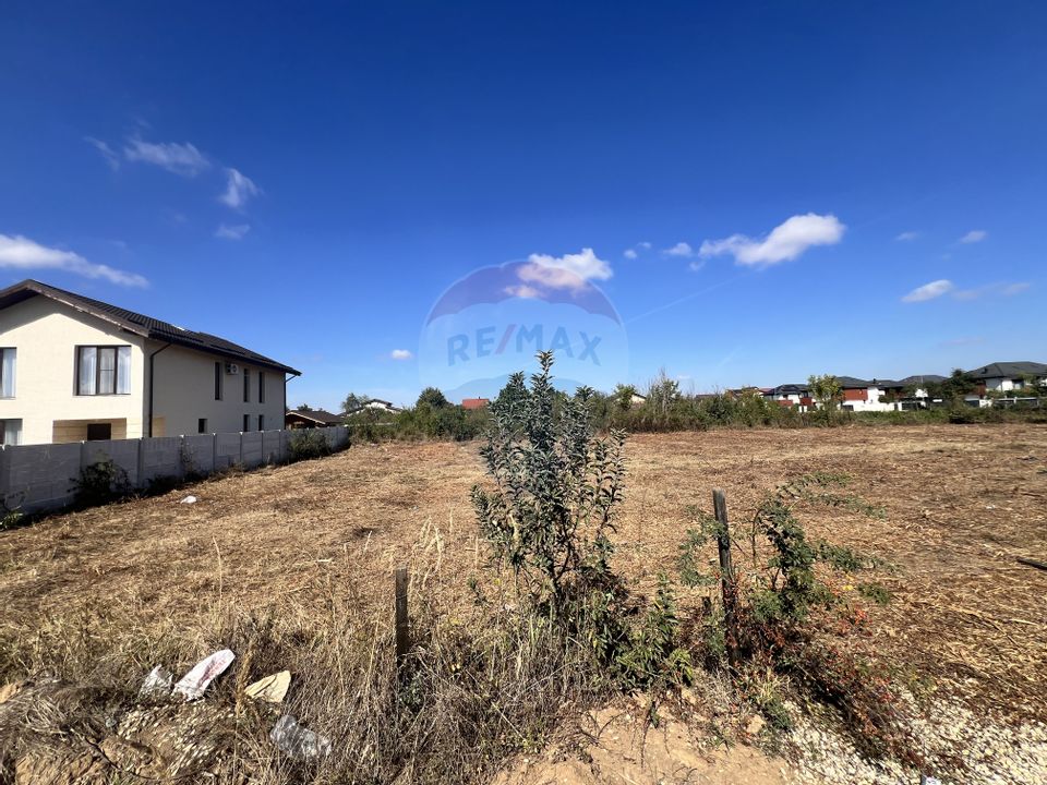 Teren ideal pentru casă de vis în Mogoșoaia – 849,3 mp, cu utilități