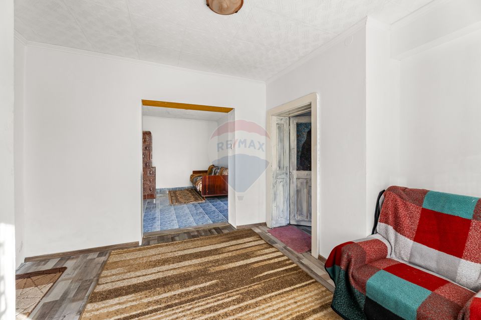 5 room House / Villa for sale