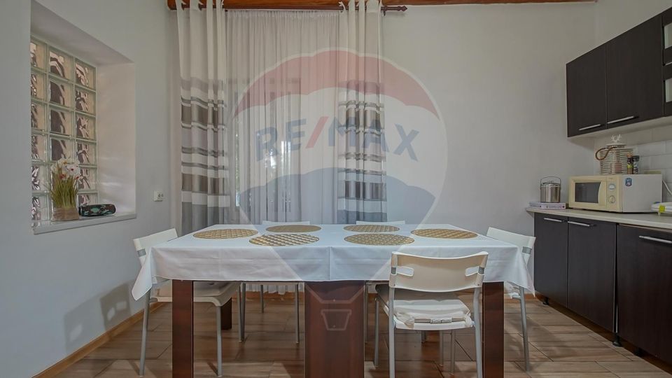 7 room House / Villa for sale