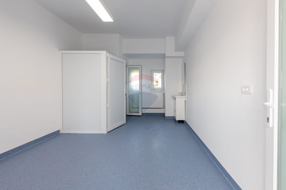 1,200sq.m Special Property for rent, Exterior Est area