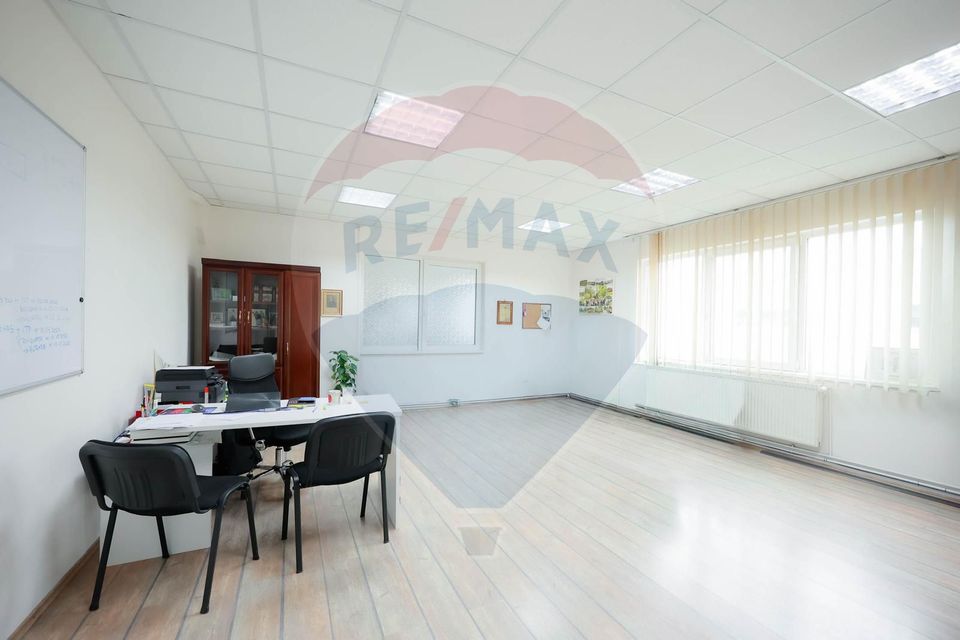 1,249.08sq.m Industrial Space for sale, Exterior Vest area