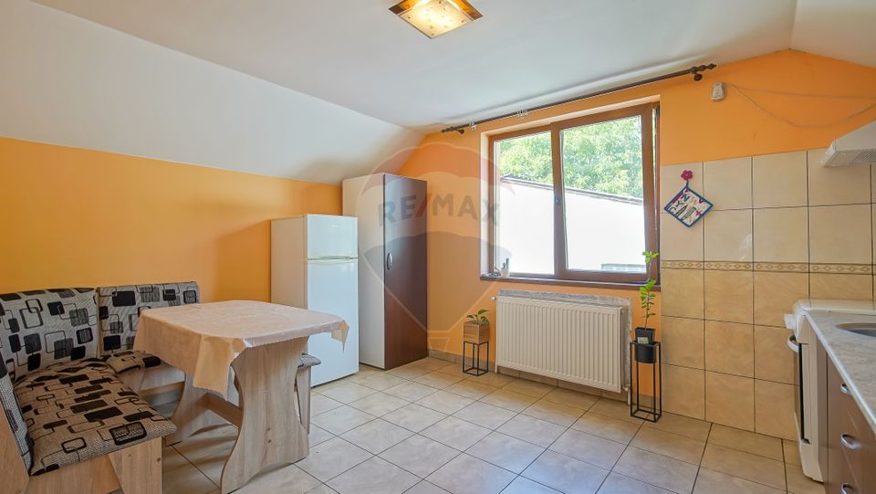 !VANDUT! Casă tipică pentru un stil de viață liniștit  Craiter, Brașov