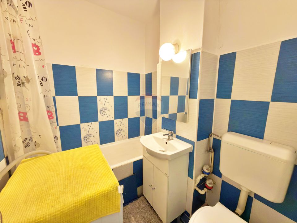 De inchiriat garsonieră (Micalaca, strada Simfoniei)