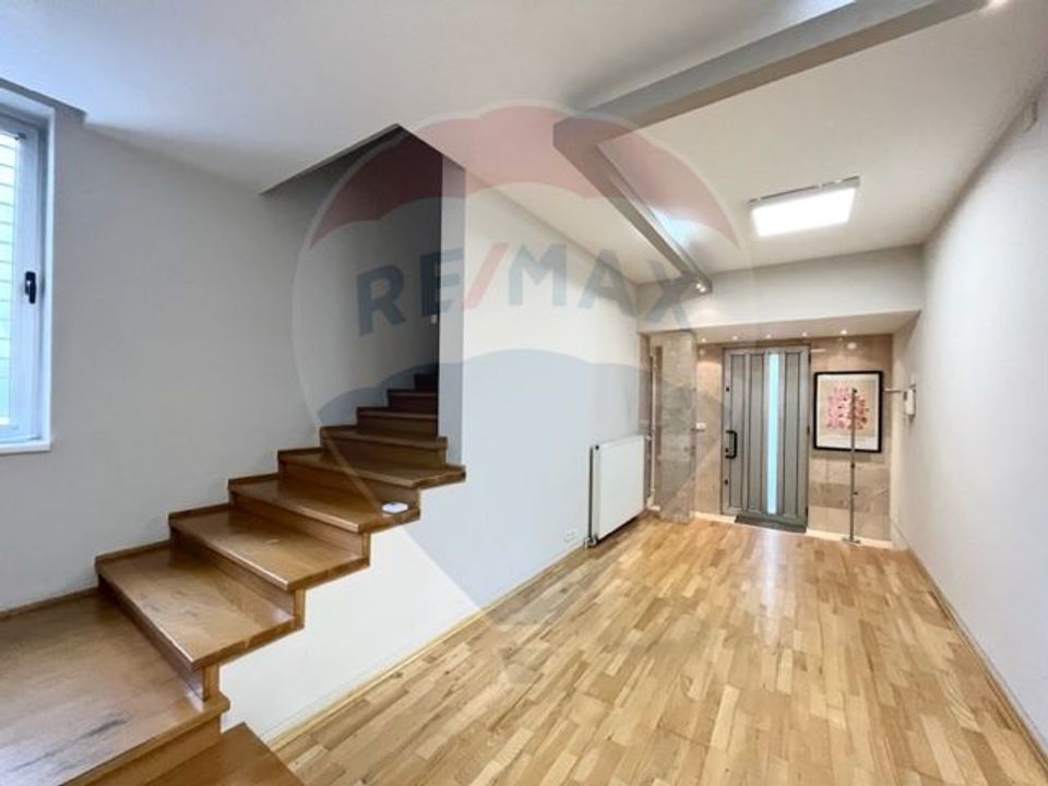 Clădire Corporate Premium de inchiriat, Calea Dumbravii