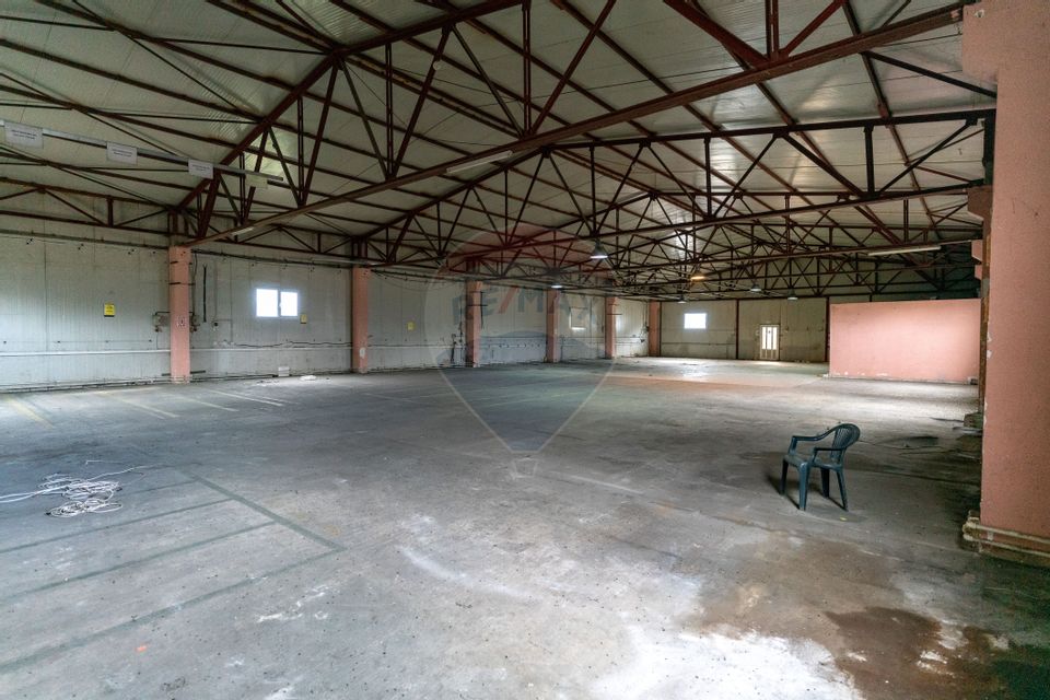 683sq.m Industrial Space for rent, Exterior Est area