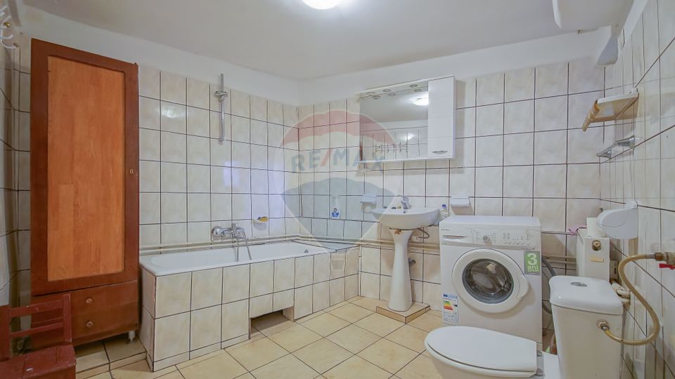 Casă individuală cu 3 camere, Șchei