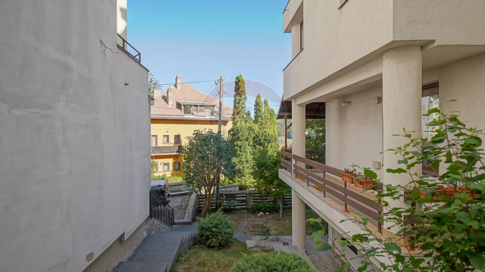 ELEGANȚĂ URBANĂ ÎN INIMA BRAȘOVULUI | PETOFI SANDOR 4B CENTRUL ISTORIC