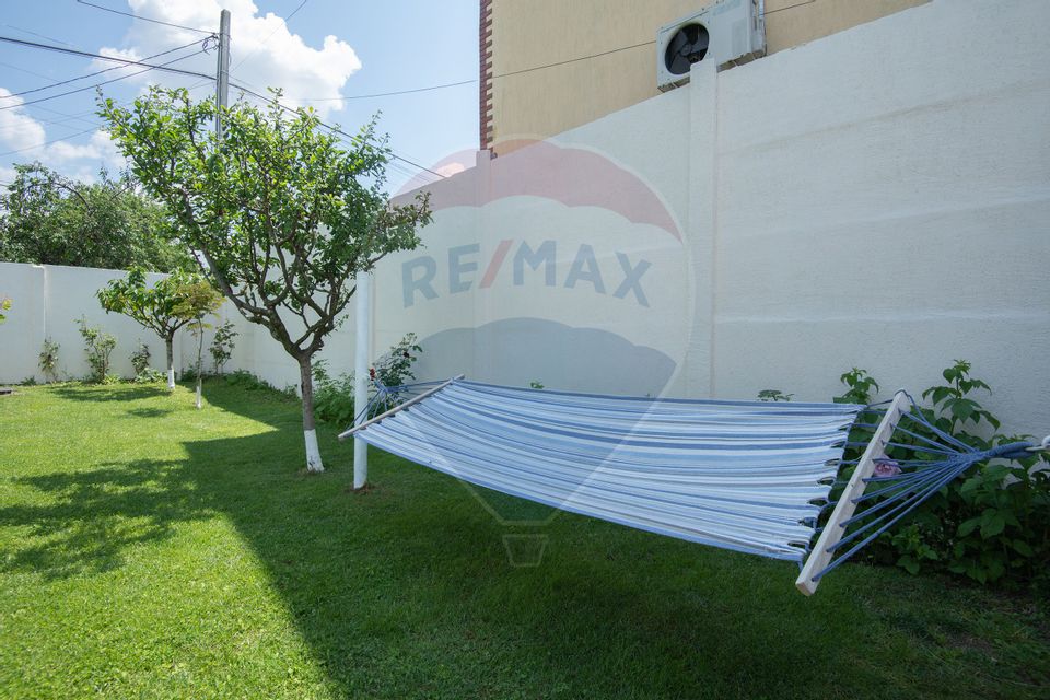 Casa de vanzare   |   4 camere   |  Domnesti