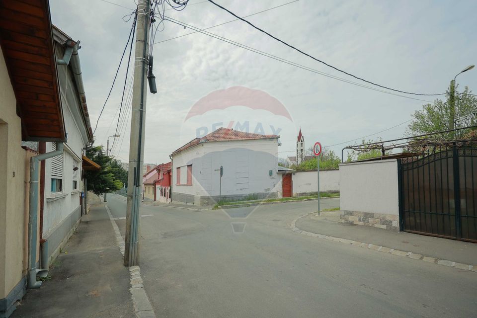 4 room House / Villa for sale, Central area