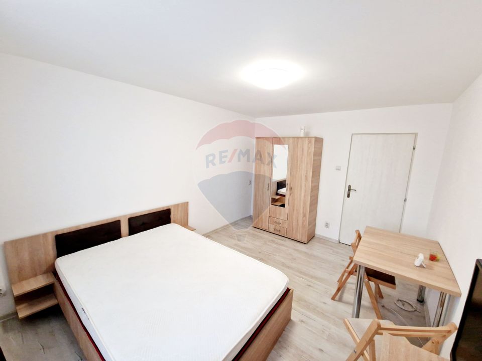 Apartament cu 1 camere de vânzare în zona 1 Mai