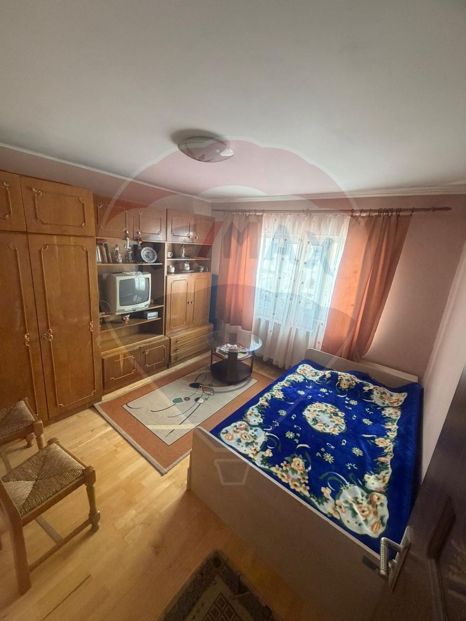 DE INCHIRIAT Apartament 2 camere zona Europa