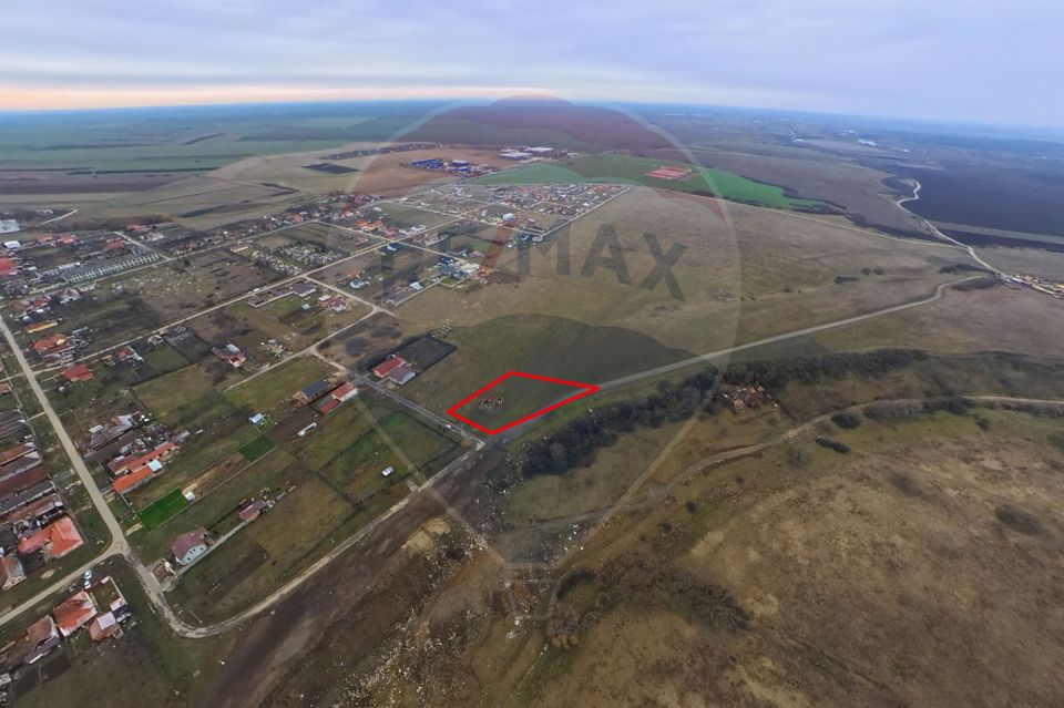 Land 2,651sqm Frumuseni / None