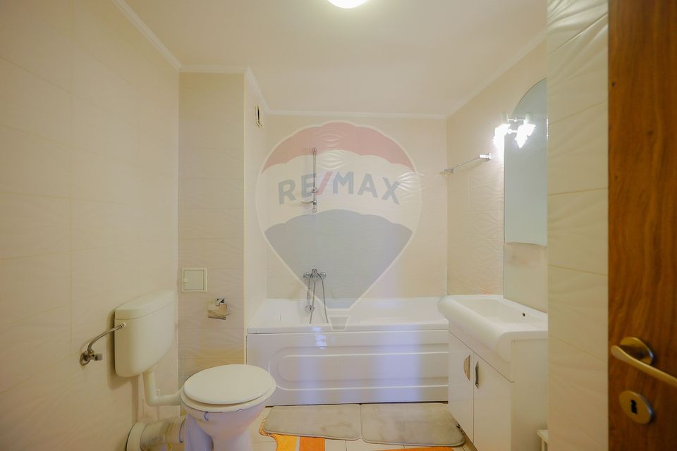 Apartament 3 camere, 2 băi, 91 mpu, lift, terasă mare, Prima Nufărul