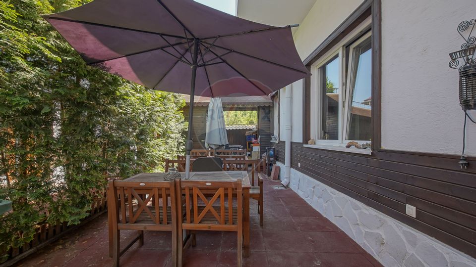 House with 6 bedrooms, each with its own bathroom, Str. Morii, Brașov!