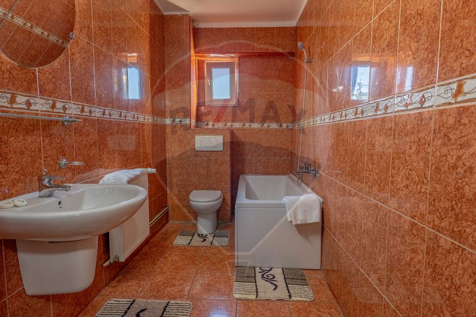 Hotel de vanzare la cateva minute de Podul Mogosoaia –Cu 40 de camere