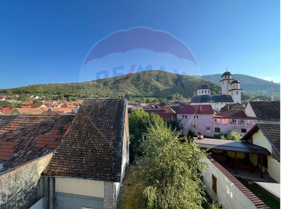 Vilă  de vânzare in Sadu