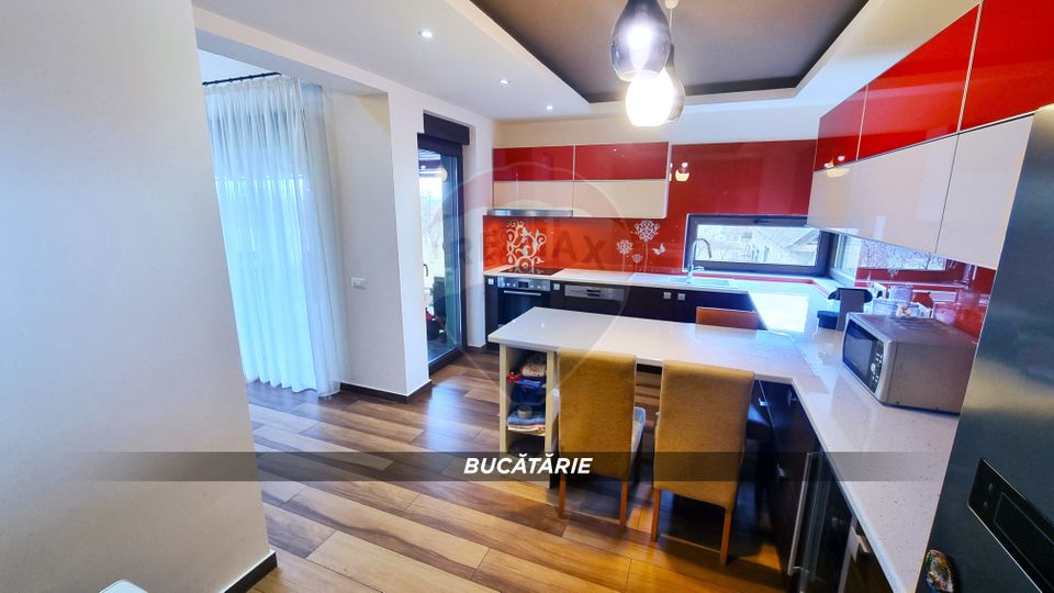 Casă la cheie, proprietate deosebită în Buzești, P+E și teren 3657 mp