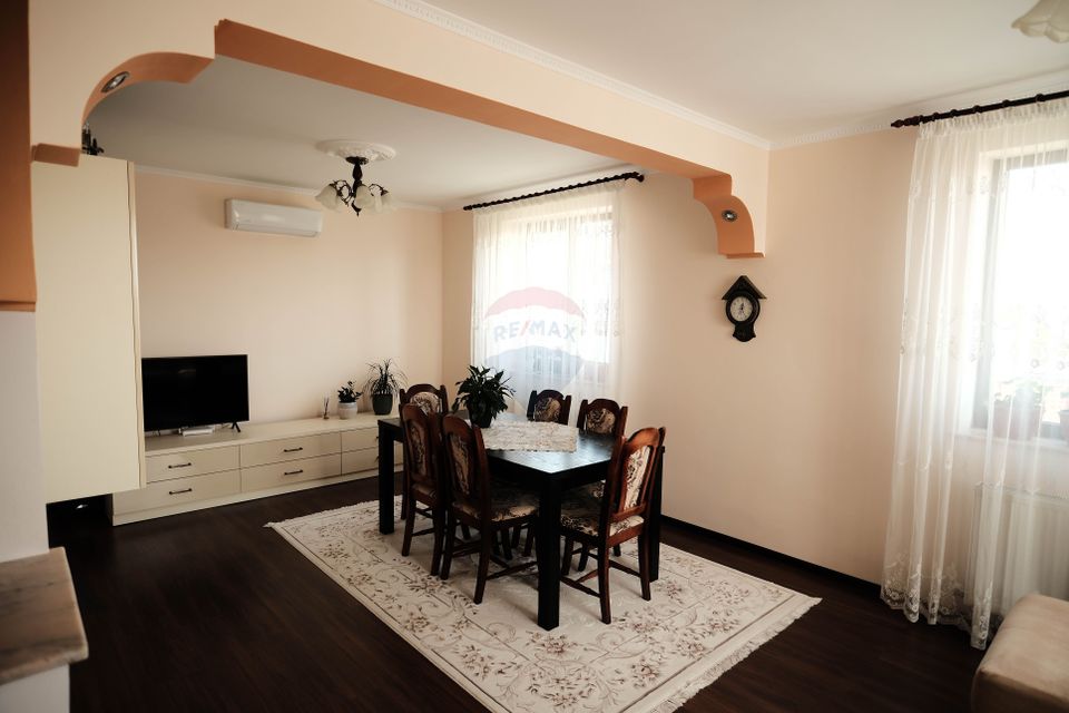 4 room House / Villa for sale