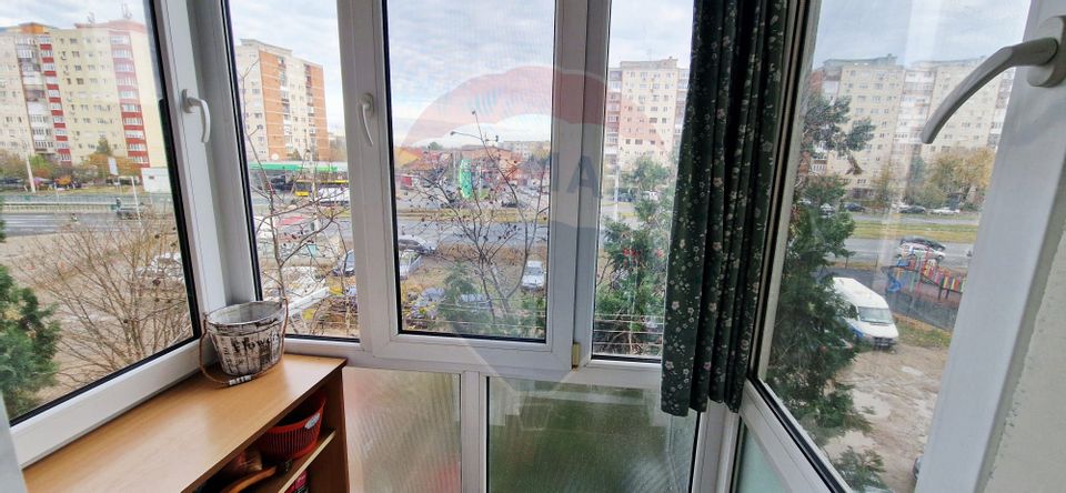 De inchiriat- Apartament 2 camere -Calea Aurel Vlaicu, Etaj 3 cu lift