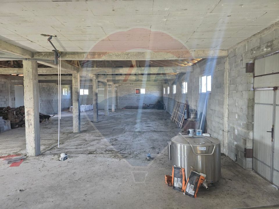 Spațiu industrial de 520mp de vânzare