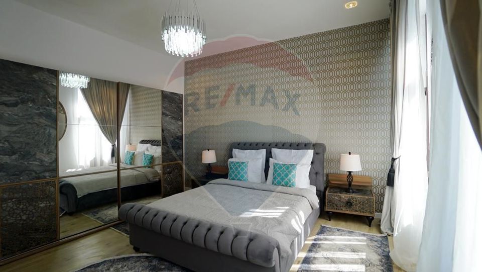 DE VANZARE Casa/Vila 10 camere BD Tomis