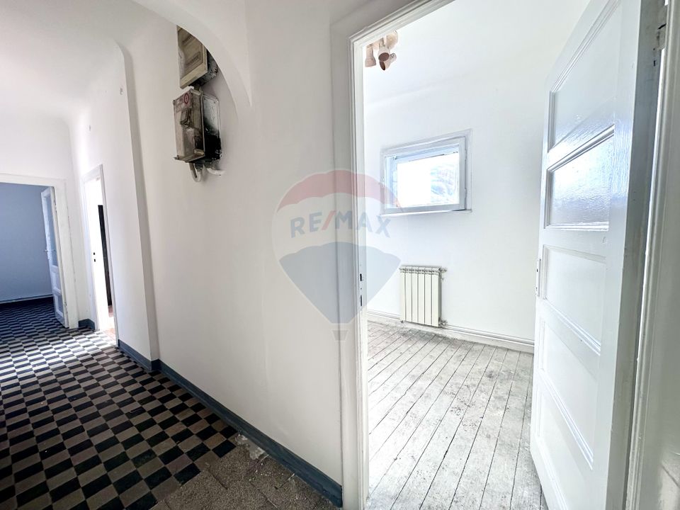 4 room Apartment for rent