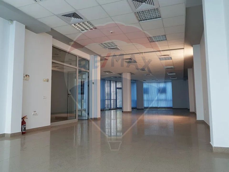 149.9sq.m Office Space for rent, Central area