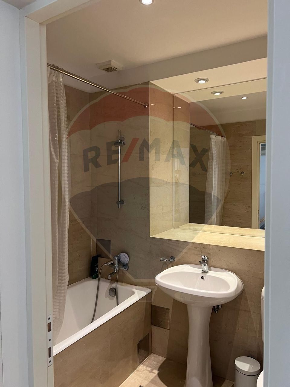 3 room Apartment for rent, Nordului area