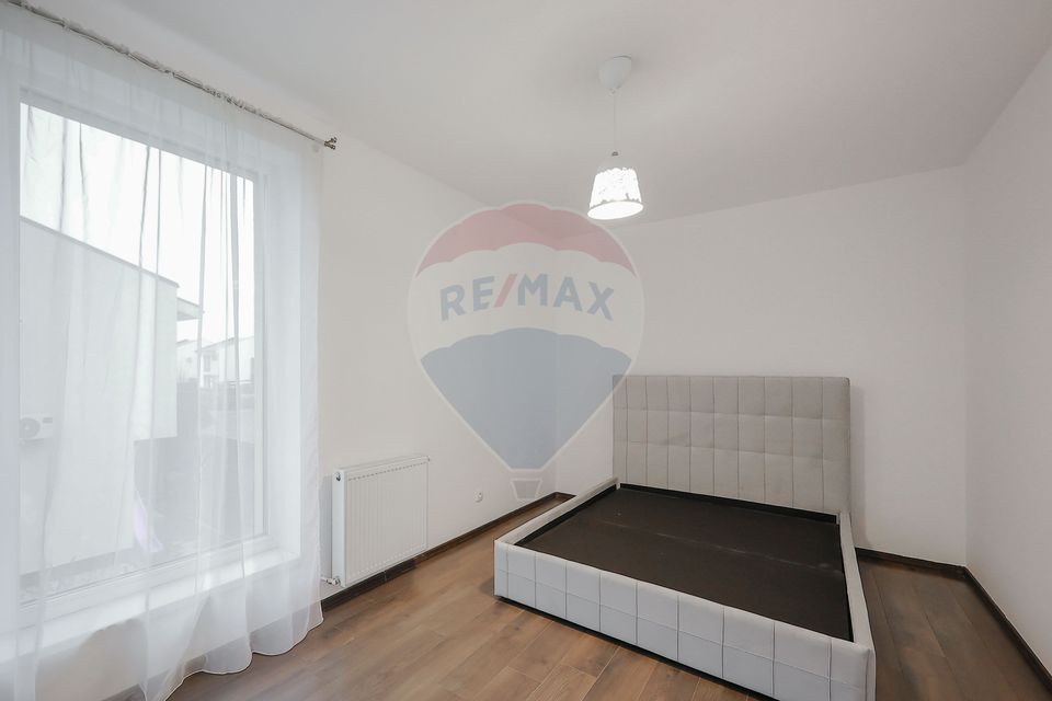 4 room House / Villa for sale, Calea Aradului area