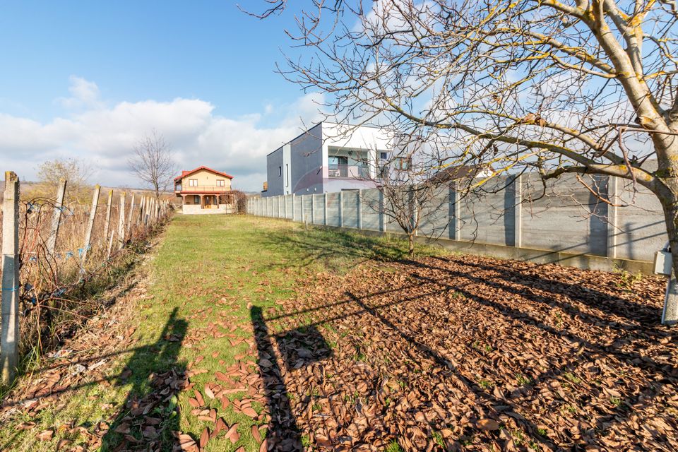 Casă finalizată, 278 mp teren 2305 mp Pleașa, Bucov, Ploiesti