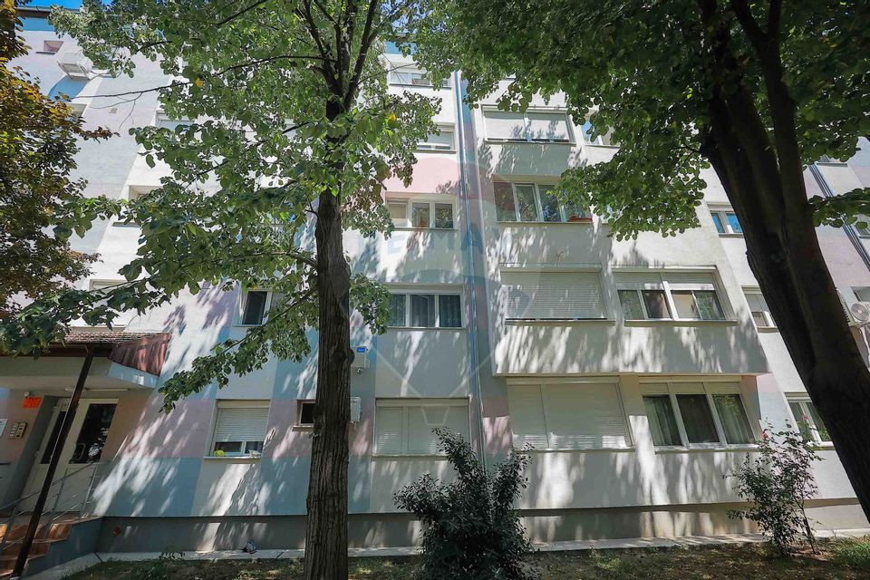 Apartament 3 camere de vânzare, Nufarul, Reabilitat, Apă geotermală