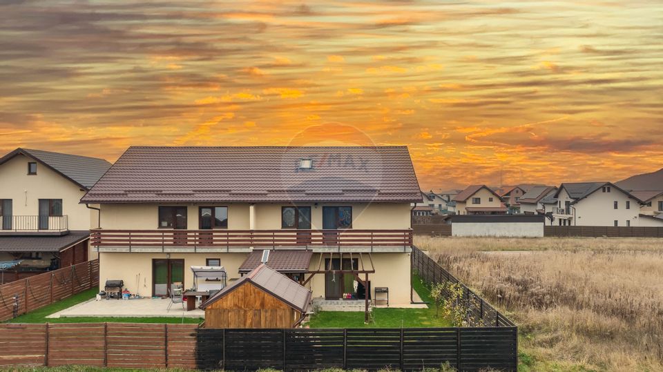 COMISION 0% | Casă tip duplex de vânzare | 5 camere | Cartier Izvor |