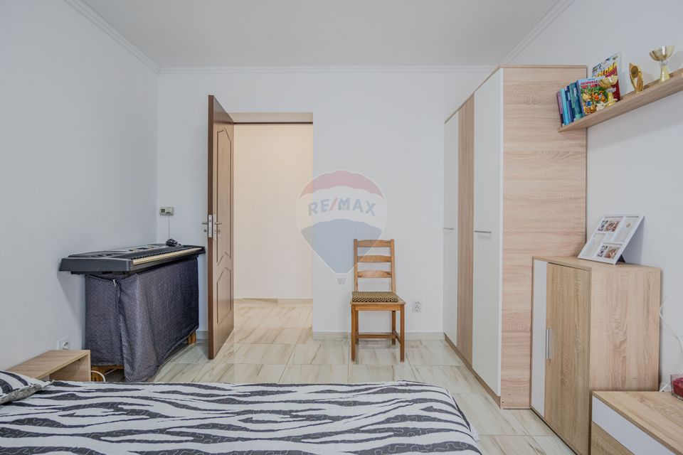 4 room House / Villa for sale