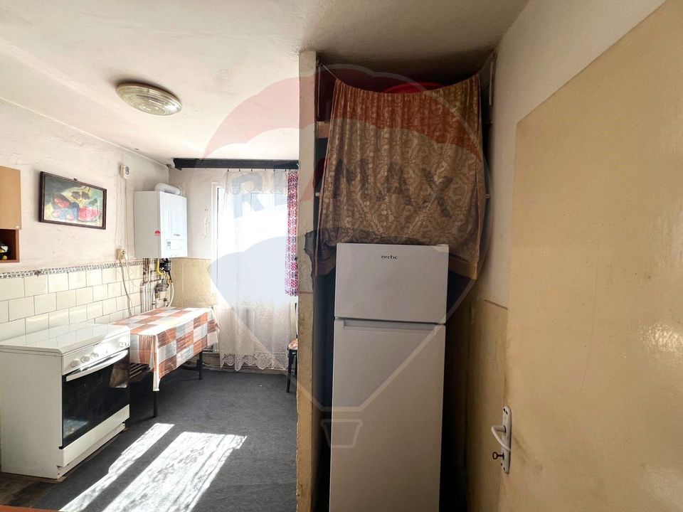 Apartament cu 2 camere decomandate de vânzare în zona Narcisa