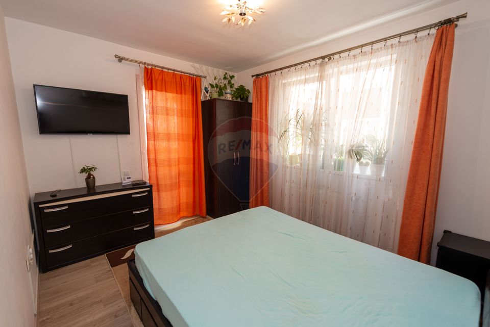 For sale apartment with 3 rooms 2 bathrooms 75sqm Solstitiului