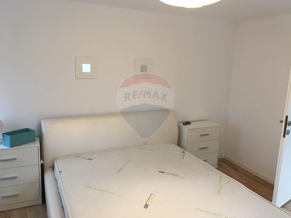 Închiriere apartament 2 camere mansarda Cartierul Armenesc str Bocsa