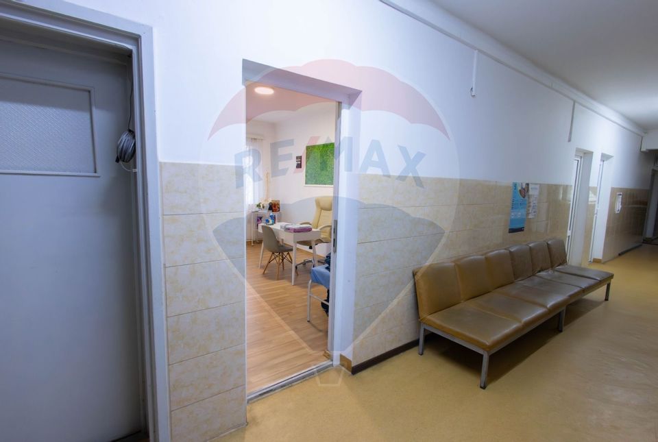 Spațiu medical de vânzare în zona Central - VATRA DORNEI
