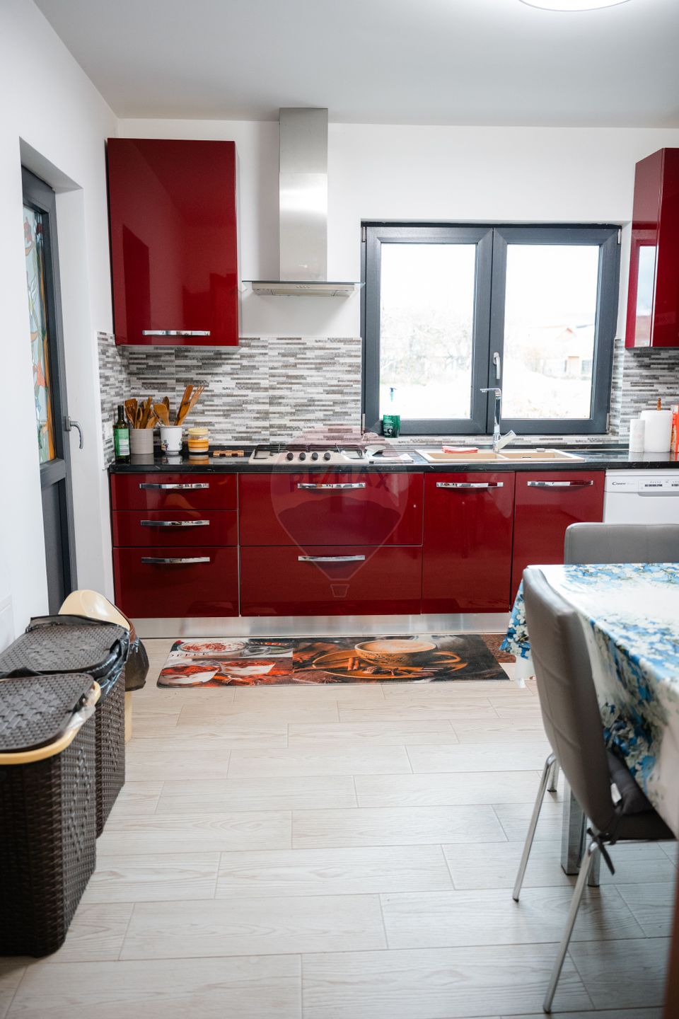 5 room House / Villa for sale