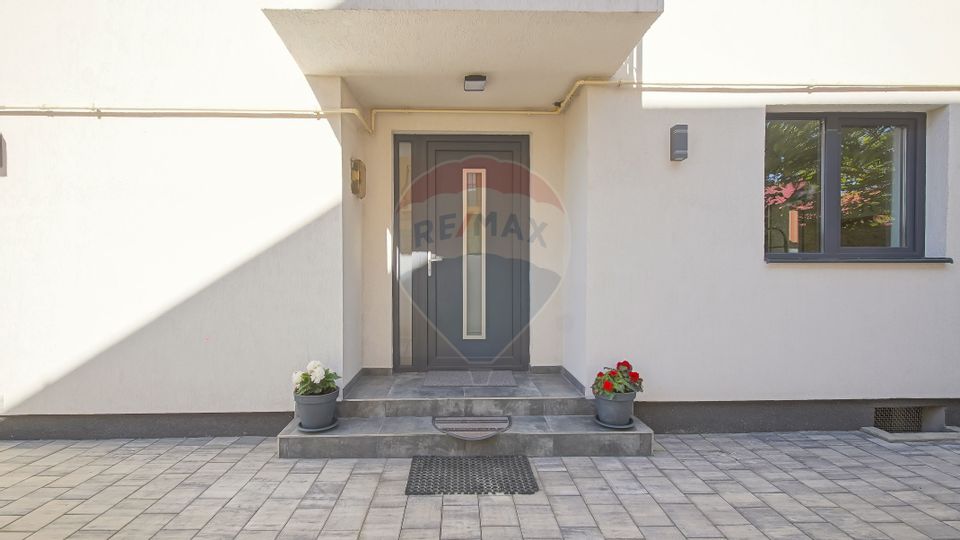 Casă modernă 3 camere, prima închiriere, în Ghimbav