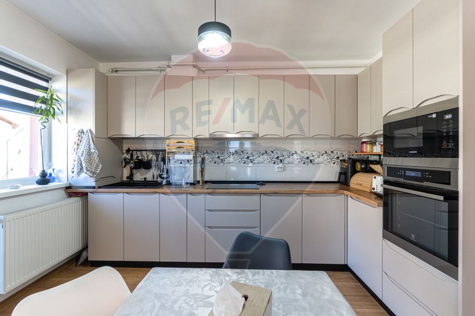 COMISION 0%| DE VANZARE| 3 CAMERE+MANSARDA AMENAJATA| LOC DE PARCARE|